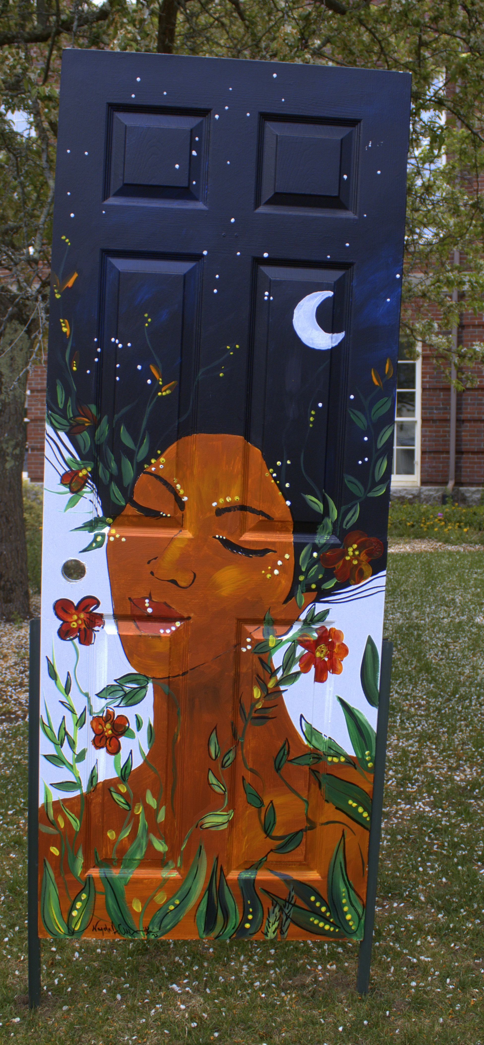 Madre Gaia painted artdoor by Nayda Cuevas