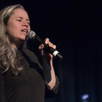 Natalie Merchant benefit concert for The Umbrella (Photo by Jim Sabitus)