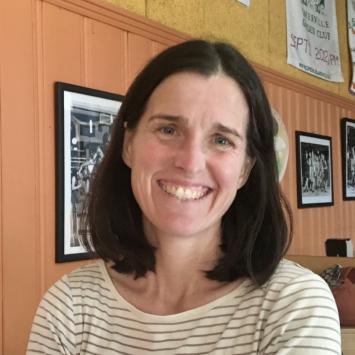 Sarah Bettencourt is a practicing artist and art teacher. She loves adventuring and creating art with her three young children. Sarah Bettencourt Teacher